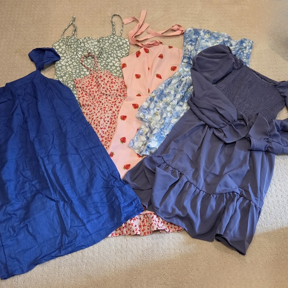 Dresses & Skirts - Lot of 6 Extra Small Dresses
